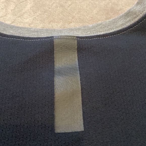 Mens Nike Long Tee - Size XL - 834648 091 - Picture 8 of 10